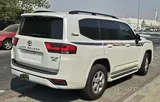 Toyota Land Cruiser -GXR  TWIN TURBO