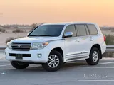 Toyota land cruiser gxr v8