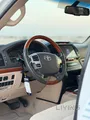 Toyota land cruiser gxr v8
