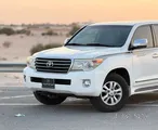 Toyota land cruiser gxr v8