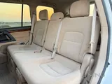 Toyota land cruiser gxr v8