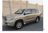 Toyota Land Cruiser GXR V8 2010