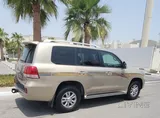 تويوتا لاند كروزر GXR V8 2010
