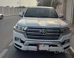 Toyota Land Cruiser GXR, V8, 2017 Model