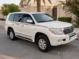 Toyota Land cruiser GXR V8 / VERY LESS USED/ LOW MILEAGE & WELL MAINTAINED