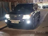 Toyota Land Cruiser (LC 200)