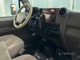 Toyota Land Cruiser LX 2015 V6