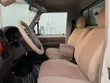 Toyota Land Cruiser LX 2015 V6