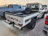 Toyota Land Cruiser LX 2022 