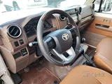 Toyota Land Cruiser LX 2022 