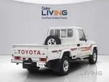 Toyota Land Cruiser LX 2022 V6