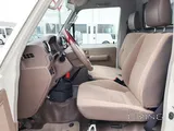Toyota Land Cruiser LX 2022 V6