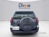 Toyota Land Cruiser Prado TXL 2022 V4