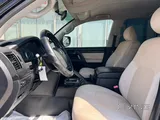 Toyota Land Cruiser Standard 2011