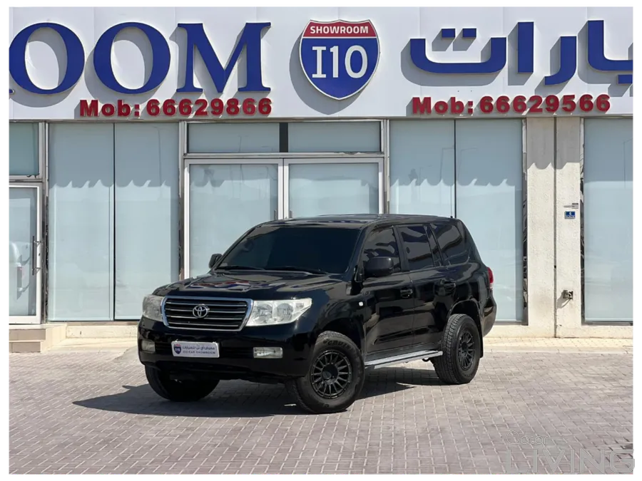 Toyota Land Cruiser GX 2011 — QatarLiving