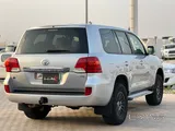 Toyota Land Cruiser Standard 2013