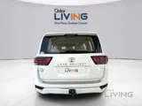 Toyota Land Cruiser VX 2025