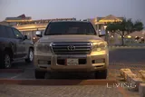 تويوتا لاند كروزر VXR