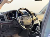 Toyota land cruiser vxr