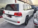 تويوتا لاند كروزر VXR 2009