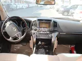Toyota Land Cruiser VXR 2011