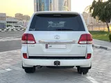Toyota Land Cruiser VXR 2011