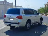 Toyota Land Cruiser VXR 2011
