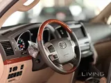 Toyota Land Cruiser VXR 2012