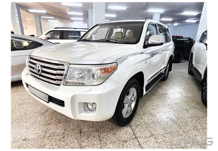 Toyota Land Cruiser VXR 2013