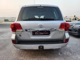 تويوتا لاند كروزر VXR 2015