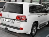 تويوتا لاند كروزر VXR 2016