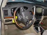 تويوتا لاند كروزر VXR 2016