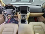 Toyota Land Cruiser VXR 2016 V8
