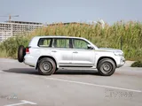 Toyota Land Cruiser VXR 2016 V8