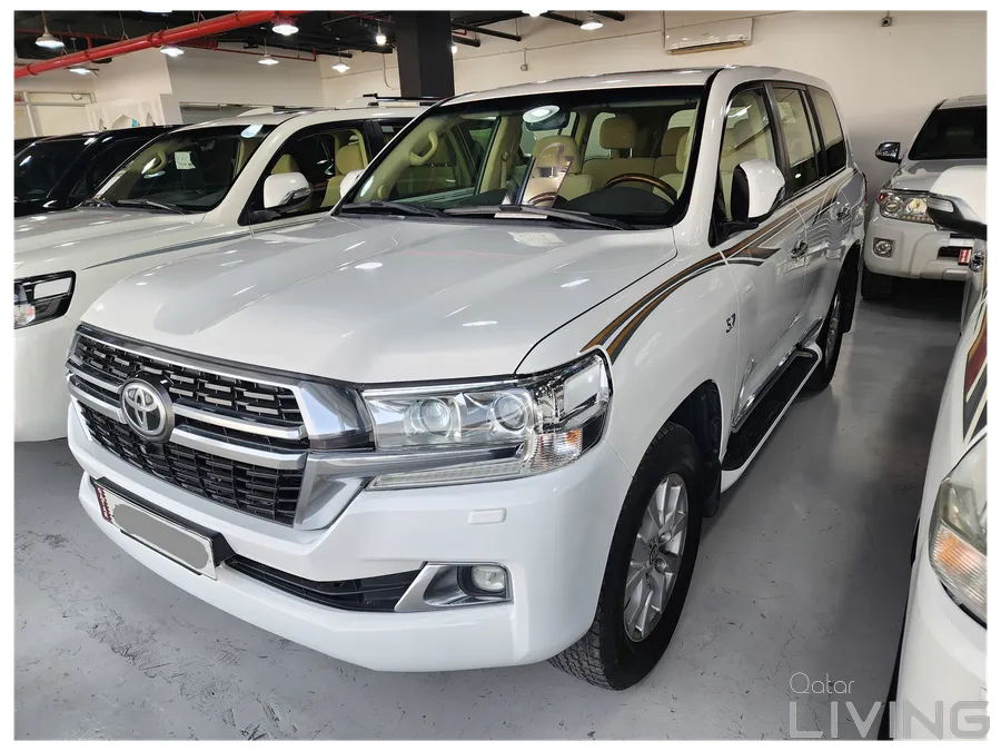 تويوتا لاند كروزر VXR 2017 — QatarLiving