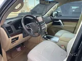 Toyota Land Cruiser VXR 2017