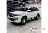 Toyota Land Cruiser VXR 2017 V8