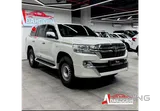 Toyota Land Cruiser VXR 2017 V8
