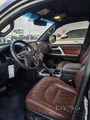 Toyota Land Cruiser VXR 2017 V8