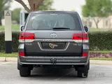 Toyota Land Cruiser VXR 2019