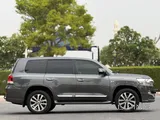 Toyota Land Cruiser VXR 2019