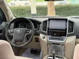 Toyota Land Cruiser VXR 2019