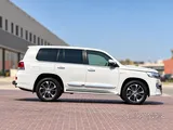 Toyota Land Cruiser VXR 2019