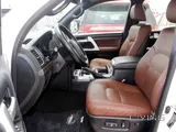 Toyota Land Cruiser VXR 2019 V8