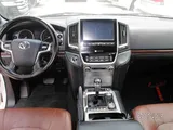 Toyota Land Cruiser VXR 2019 V8