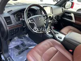 Toyota Land Cruiser VXR 2021