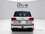 Toyota Land Cruiser VXR 2021