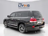 Toyota Land Cruiser VXR 2021