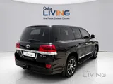 Toyota Land Cruiser VXR 2021