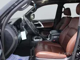 Toyota Land Cruiser VXR 2021